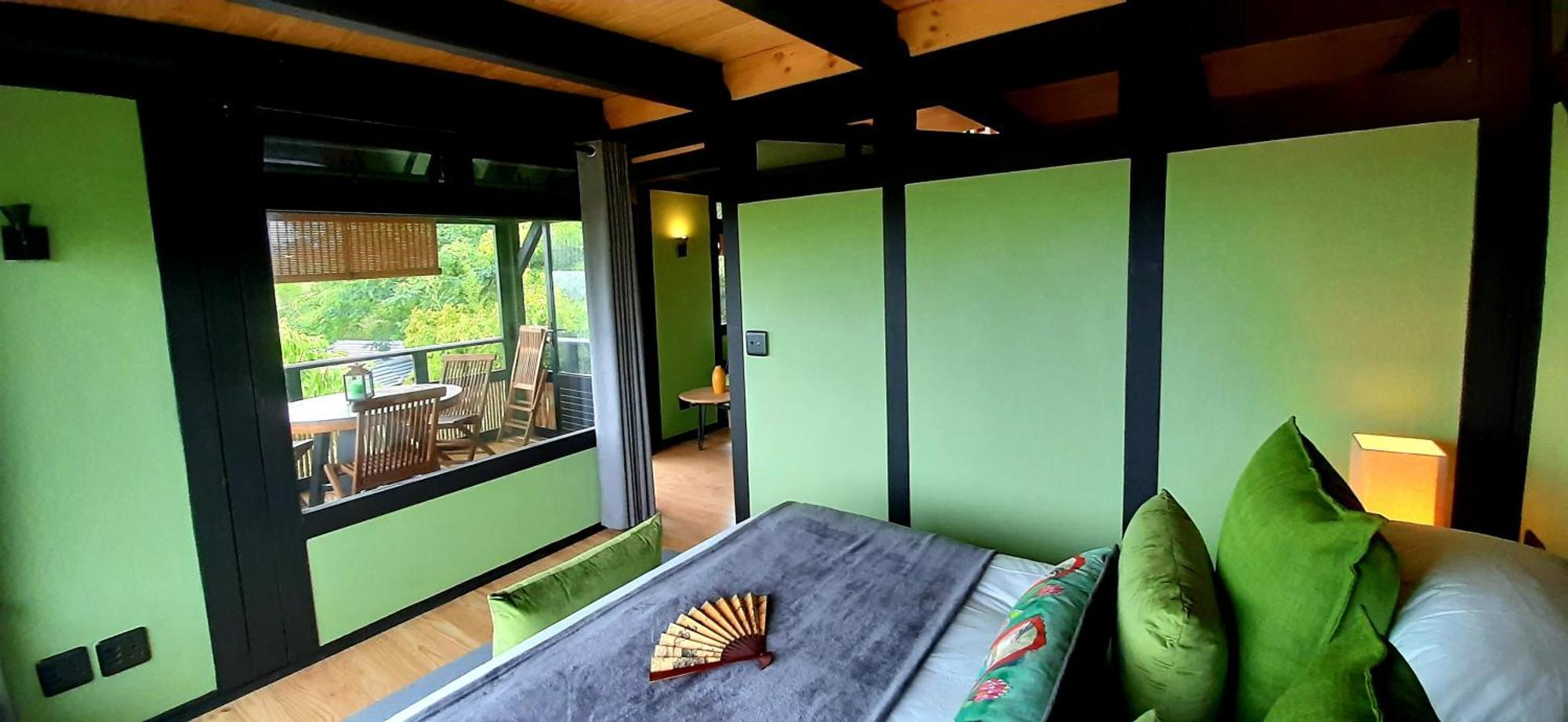 קניסנה Paradise Private Zen Studios חדר תמונה