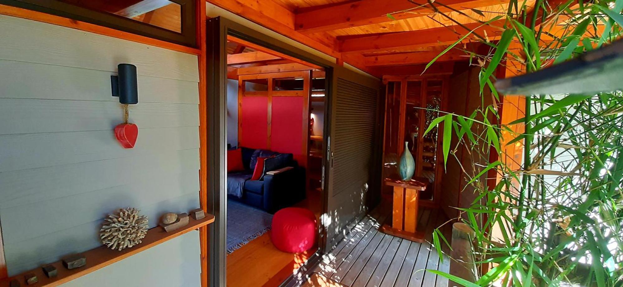 קניסנה Paradise Private Zen Studios חדר תמונה