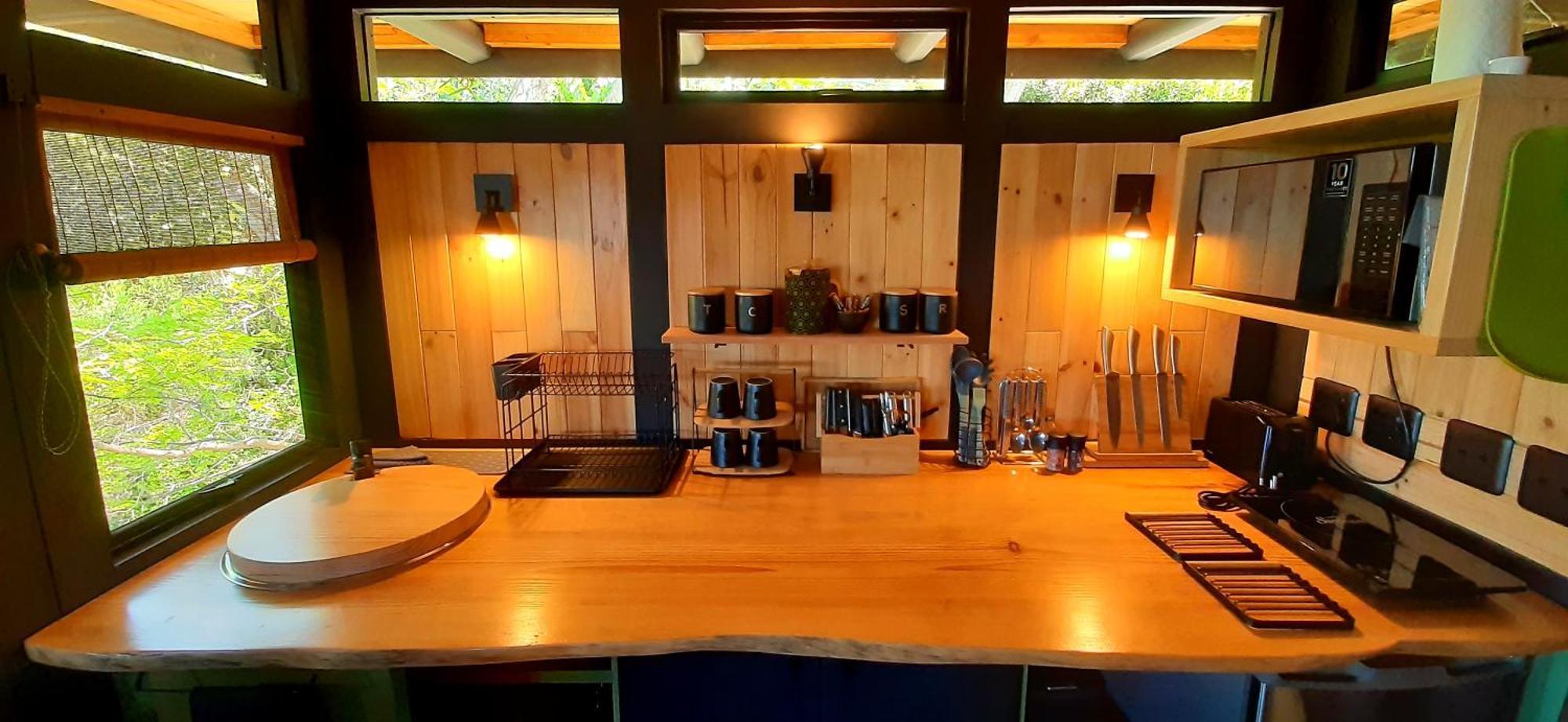 קניסנה Paradise Private Zen Studios חדר תמונה